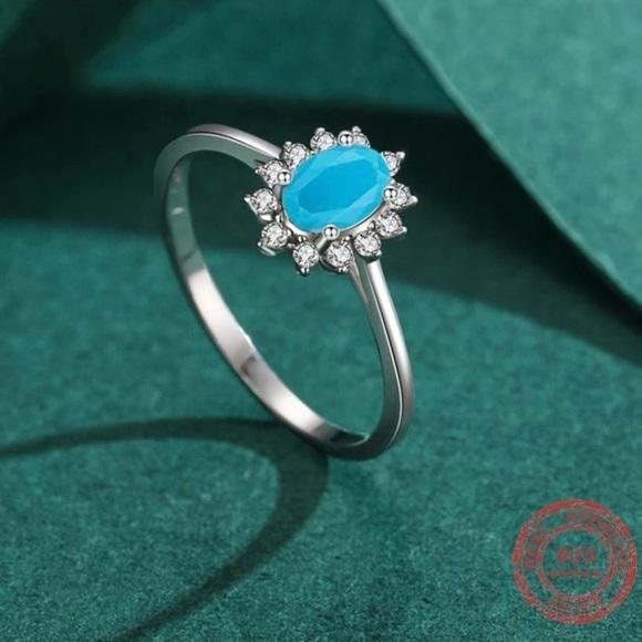 925 Sterling Silver Crown Natural Turquoise Cubic Zirconia Ring - Picture 2 of 6